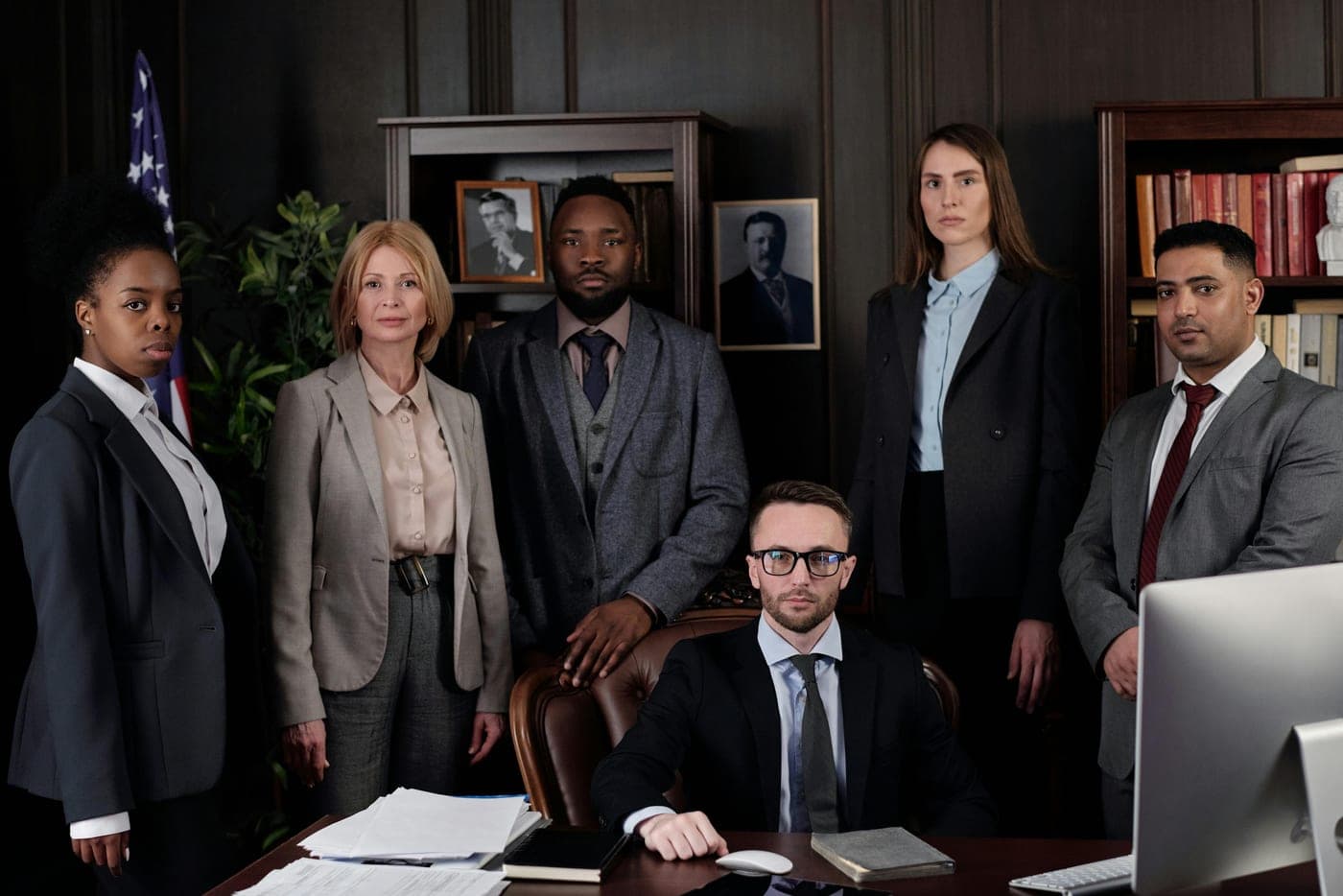 How to Hire Attorneys: Methods, Levels, and Practice Areas Explained